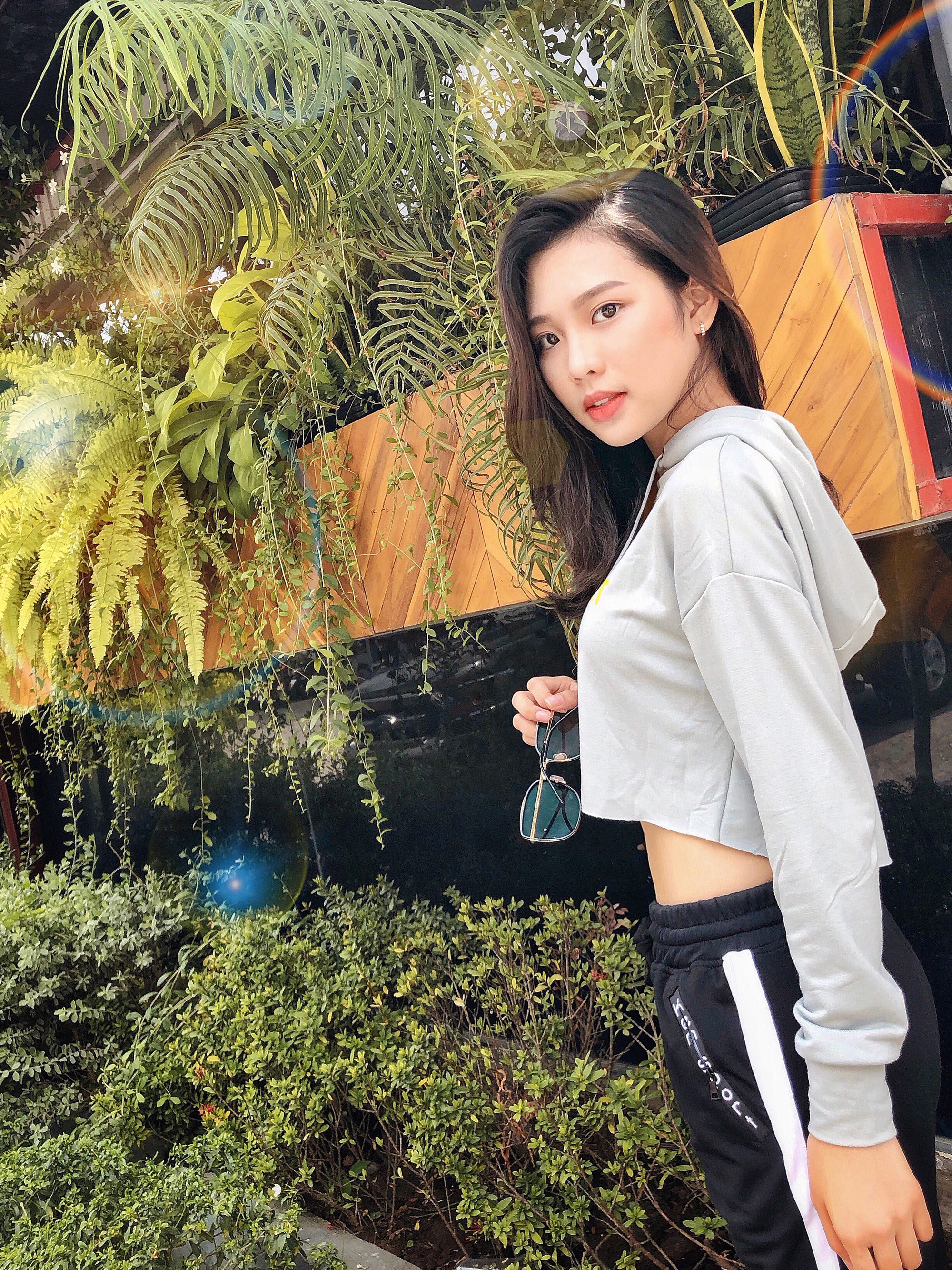 Hội girl xinh 2000 mới nổi: Người nhan sắc tựa nàng thơ, người được cả báo nước ngoài gọi tên - Hình 5