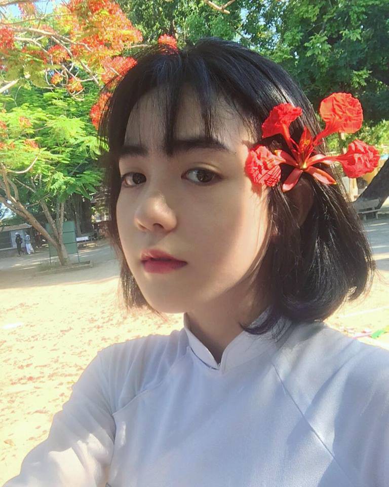 Hội girl xinh 2000 mới nổi: Người nhan sắc tựa nàng thơ, người được cả báo nước ngoài gọi tên - Hình 11