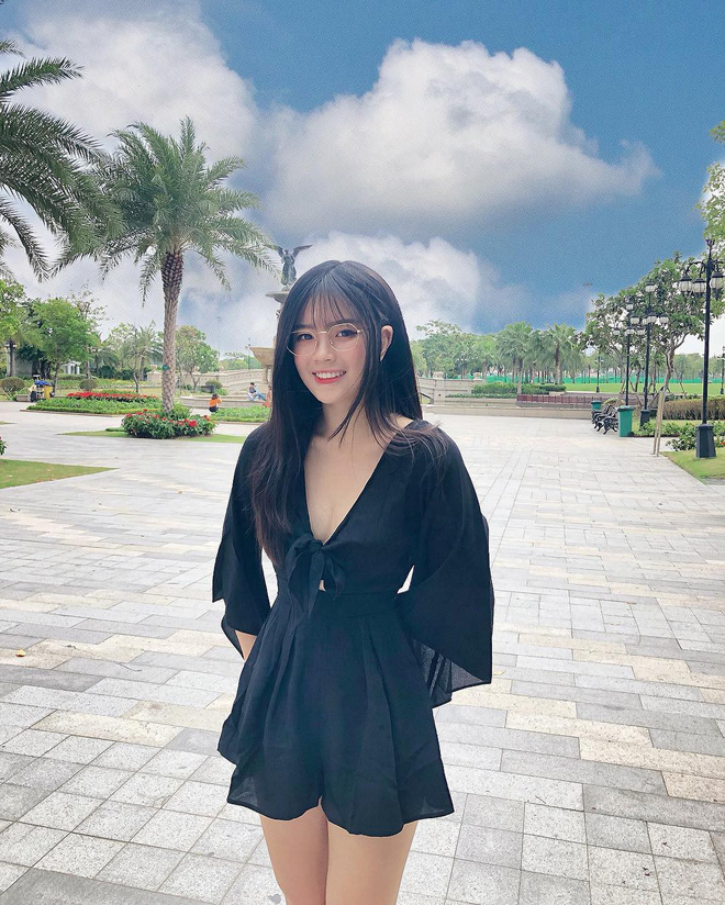 Hội girl xinh 2000 mới nổi: Người nhan sắc tựa nàng thơ, người được cả báo nước ngoài gọi tên - Hình 27