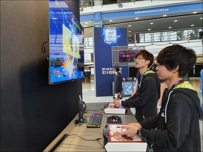 Intel trình diễn phần cứng mạnh mẽ dùng để chiến game tại Intel Extreme Masters 2019 - Hình 8
