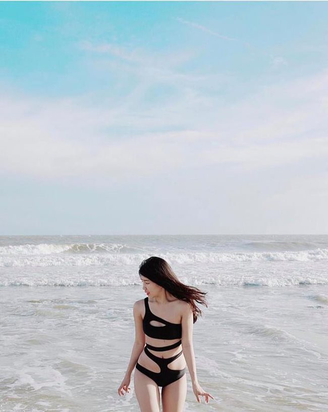Người yêu Đan Trường mặt xinh như thiên thần, thân hình bốc lửa - Hình 19