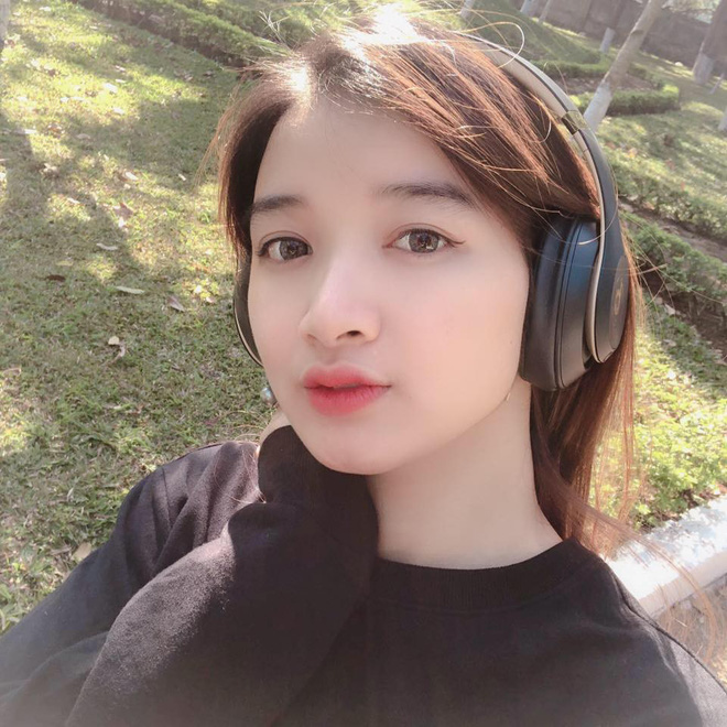 Nữ bác sĩ tương lai từ lò ĐH Y Tây Nguyên: Sở hữu vòng eo con kiến, tiết lộ khó có người yêu vì cao tận 1m73 - Hình 1