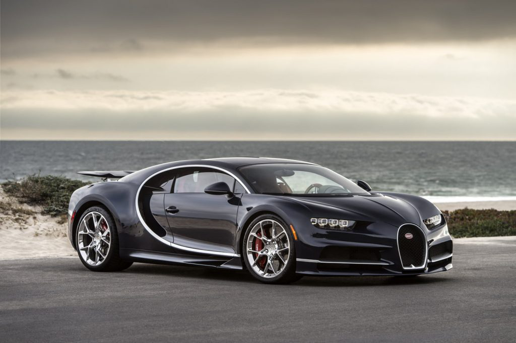 Siêu xe triệu đô Bugatti Chiron chỉ còn gần 100 chiếc chưa có chủ - Hình 1