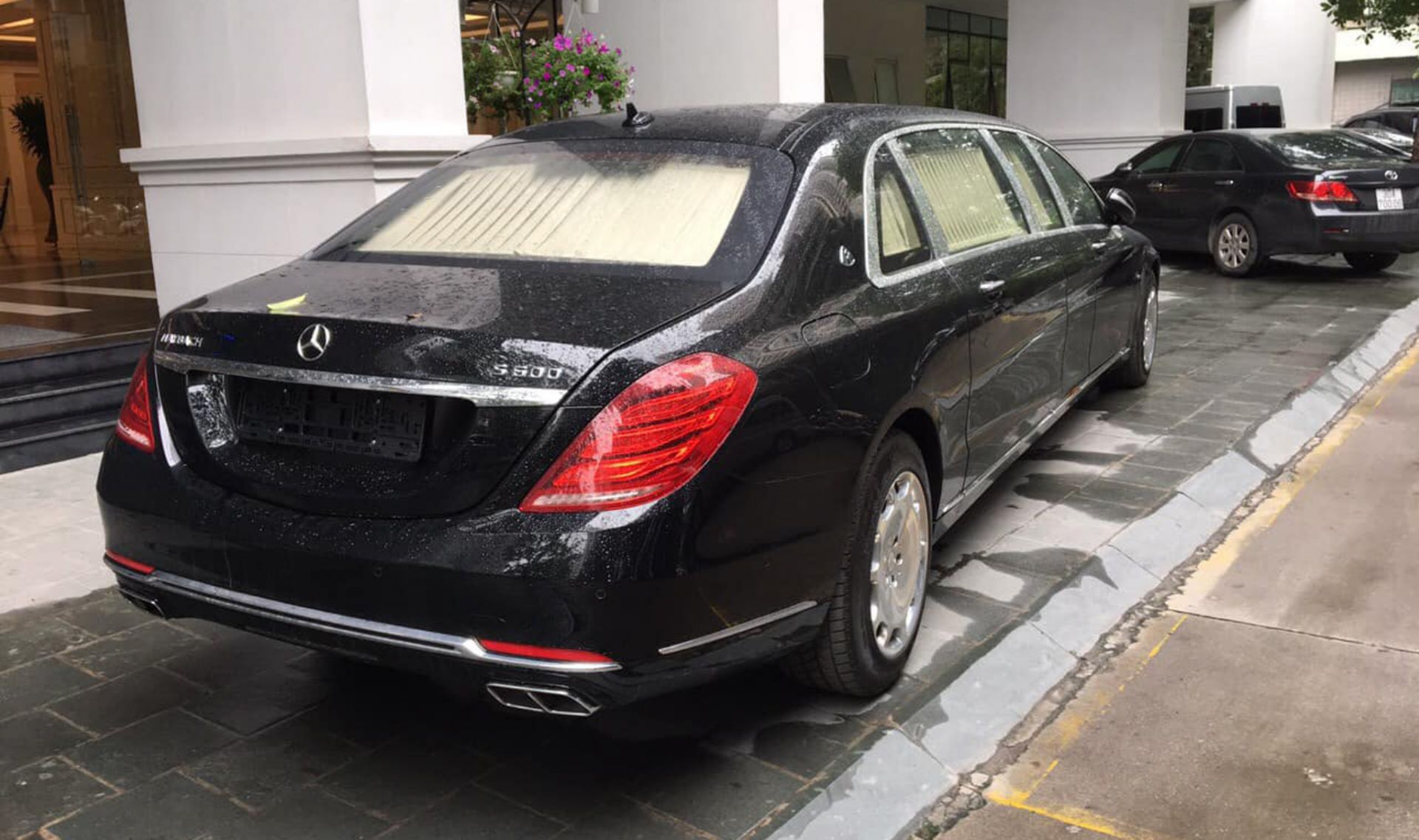 Mercedes Benz Maybach Pullman