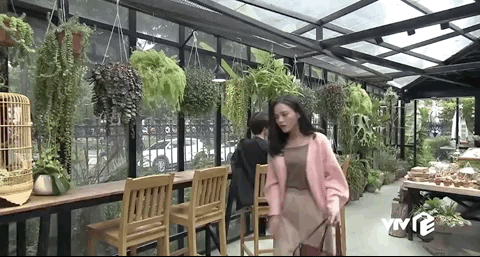 Đánh ghen quá thanh lịch, fan Về Nhà Đi Con chuyển sang crush... tình địch của Huệ - Hình 3
