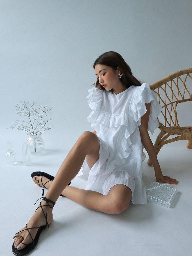 Sắm cho mình đôi sandals buộc dây cá tính là điều mà các cô gái nên làm - Hình 8