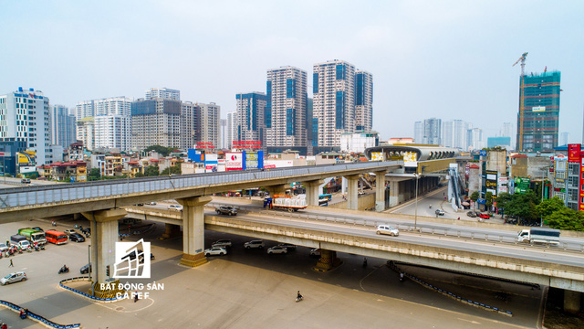 Sau 11 năm xây dựng, hình hài toàn tuyến metro đầu tiên của Việt Nam tại Hà Nội hiện nay như thế nào? - Hình 25