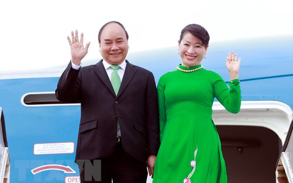 Phát hiện thú vị: Thủ tướng Nguyễn Xuân Phúc thường xuyên mặc tương đồng với phu nhân - Hình 15