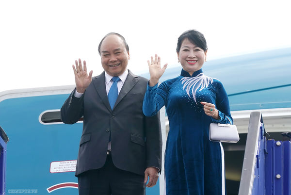 Phát hiện thú vị: Thủ tướng Nguyễn Xuân Phúc thường xuyên mặc tương đồng với phu nhân - Hình 12