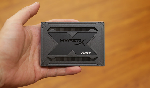 Trải nghiệm SSD HyperX Fury RGB 480GB: Dung lượng lớn, tốc độ cao lại còn sáng lung linh tuyệt sắc - Hình 4