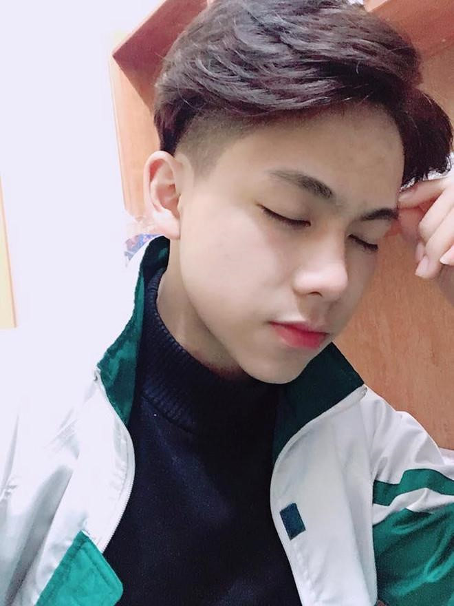 4 hot boy có màn dậy thì cực gắt, từ đẹp trai đến body 6 múi đủ cả - Hình 5