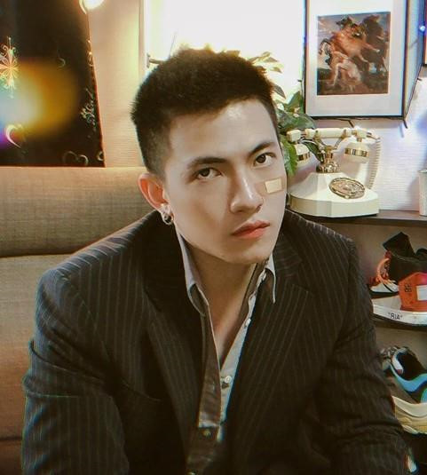 4 hot boy có màn dậy thì cực gắt, từ đẹp trai đến body 6 múi đủ cả - Hình 13