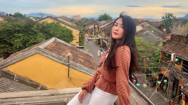 5 năm sau dao kéo, Vũ Thanh Quỳnh ngày càng xinh đẹp như hotgirl, không ngại khoe vóc dáng quyến rũ - Hình 12