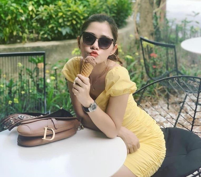 Bất ngờ nhan sắc chị gái Chi Pu: Đẹp và sành điệu không kém hoa hậu - Hình 3