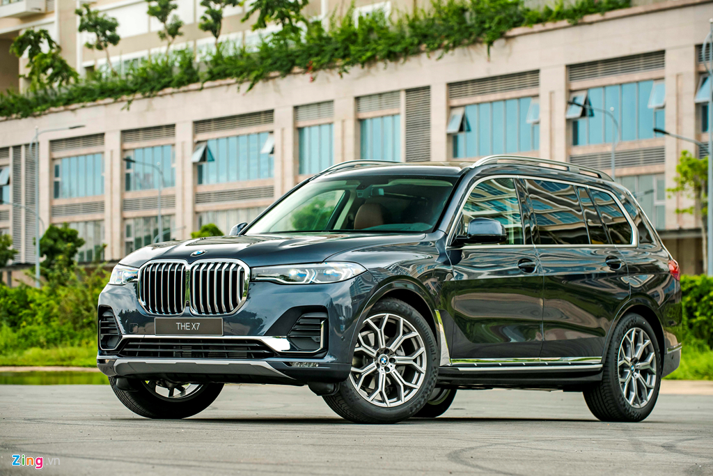 Chi tiết BMW X7 ra mắt VN, SUV sang cỡ lớn giá 7,5 tỷ đồng - Hình 1