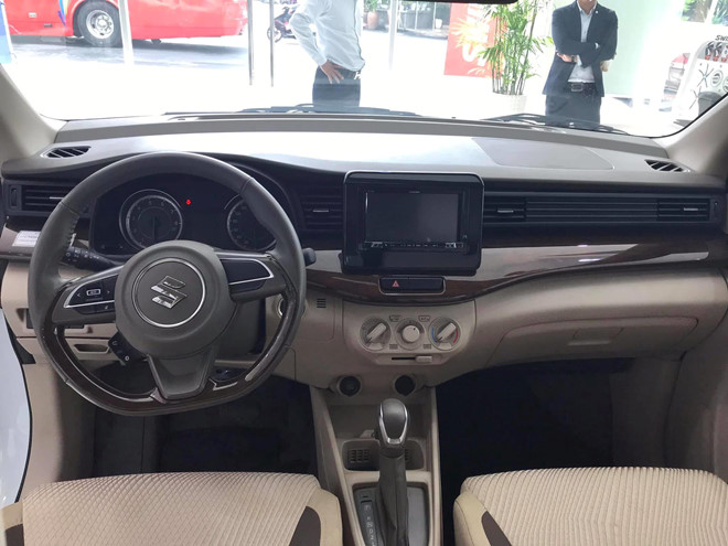 Chi tiết Suzuki Ertiga 2019 tại đại lý, giá từ 499 triệu đồng - Hình 6