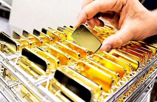 Chịu áp lực lớn, giá vàng tuần qua tăng giảm thất thường - Hình 1
