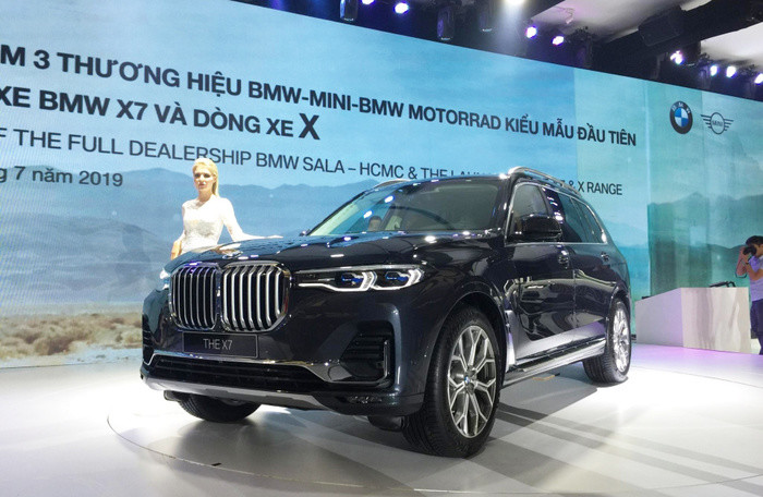 Chốt giá 7,5 tỷ đồng, BMW X7 phải cạnh tranh với những đối thủ nào? - Hình 1