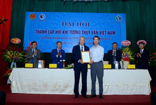 GS.TS Trần Thục được bầu làm Chủ tịch Hội Khí tượng Thủy văn Việt Nam khóa I - Hình 2