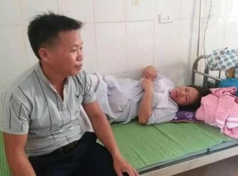 PGĐ công an Hà Tĩnh chỉ đạo điều tra vụ bé trai tử vong cùng vết đứt dài trên cổ - Hình 5