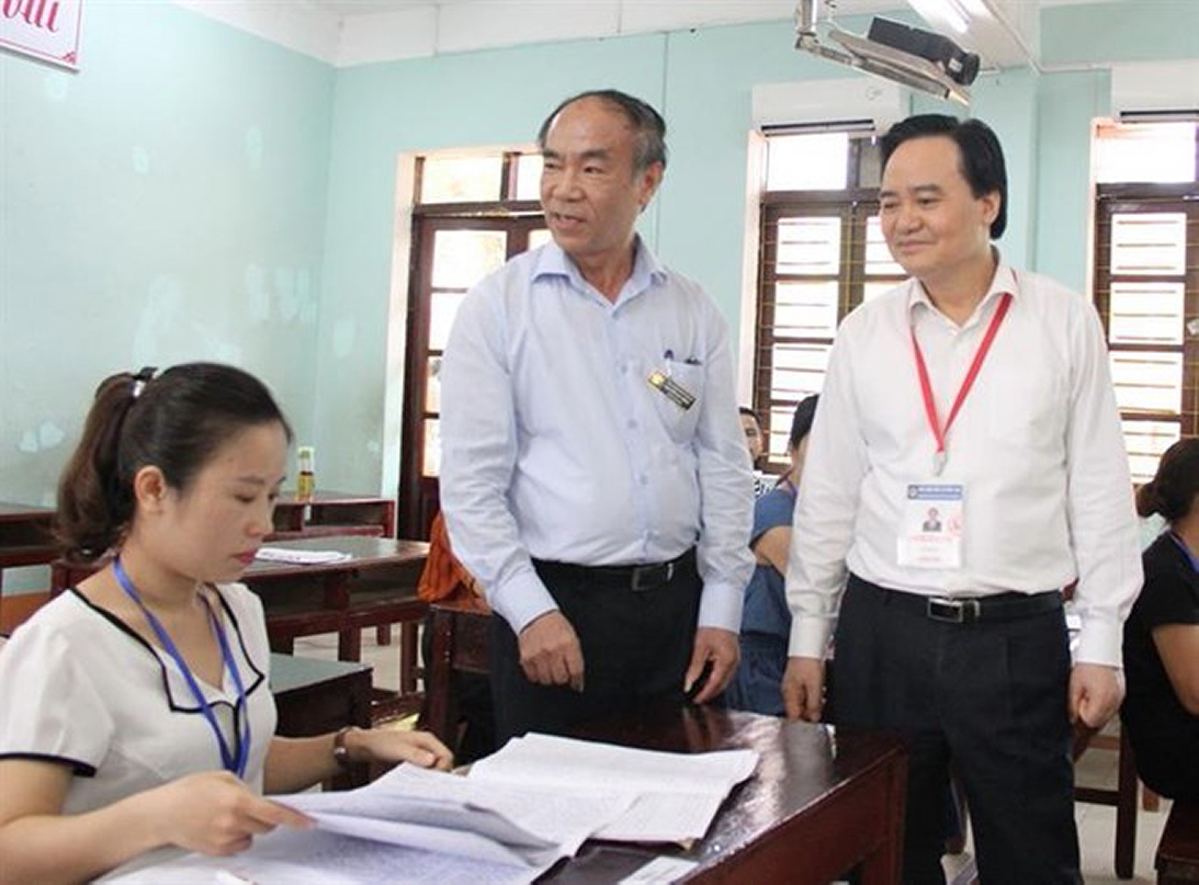 Siết chặt chấm thi, vẫn lo lọt tiêu cực - Hình 1