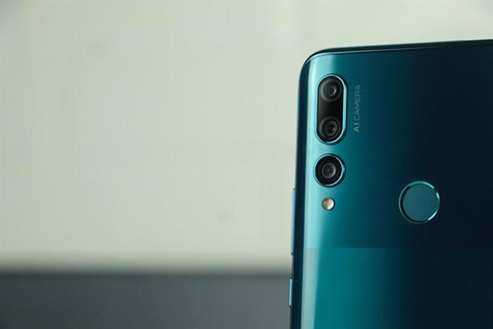 Smartphone Y9 Prime 2019 có gì mới để giúp Huawei vượt khó? - Hình 3