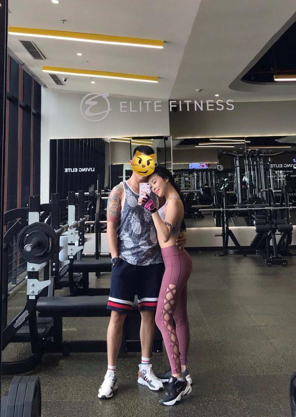 Dũng Về nhà đi con và bạn gái hot girl hàng ngày sành điệu thế nào? - Hình 7