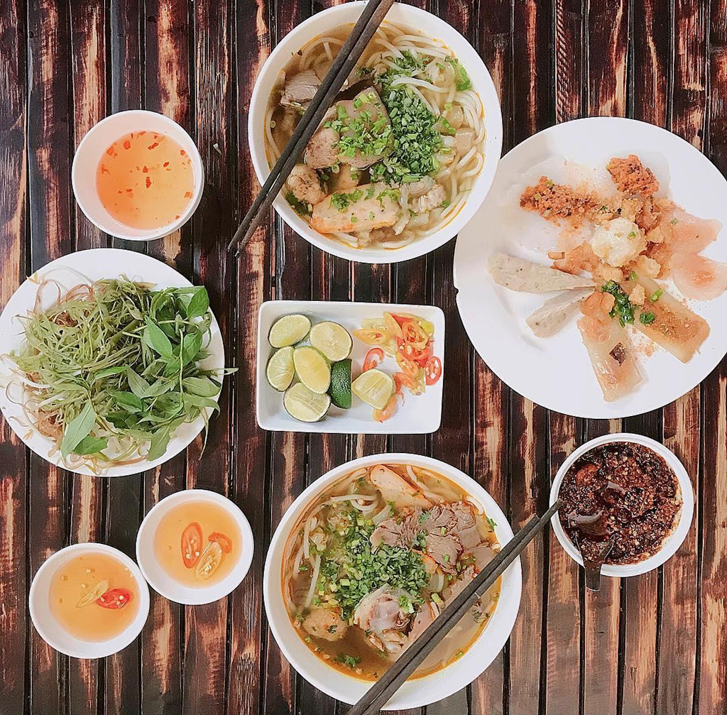 Ấm bụng ngày mưa với 6 địa chỉ bán bún bò Huế chất lượng ở TP.HCM - Hình 7