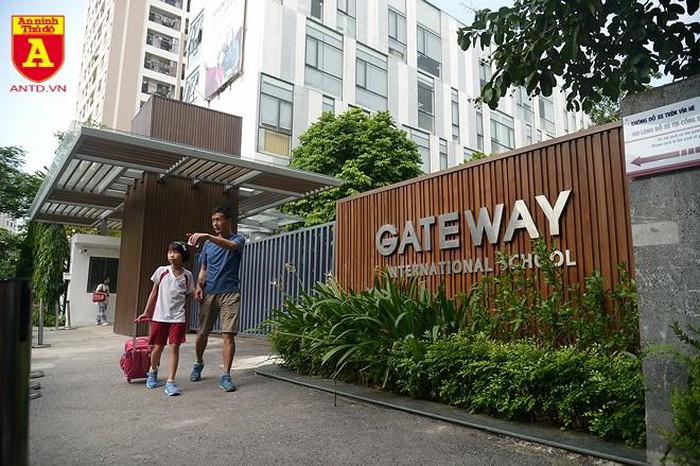 Cận cảnh việc đưa đón học sinh của trường Quốc tế Gateway - Hình 8