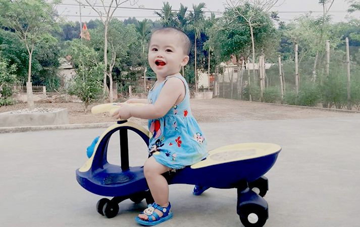 Chàng trai tí hon phải thử ADN của con để minh oan cho vợ - Hình 3