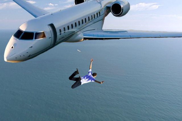 Điều gì sẽ xảy ra khi bạn bị rơi tự do từ máy bay ở độ cao hàng ngàn mét? - Hình 4