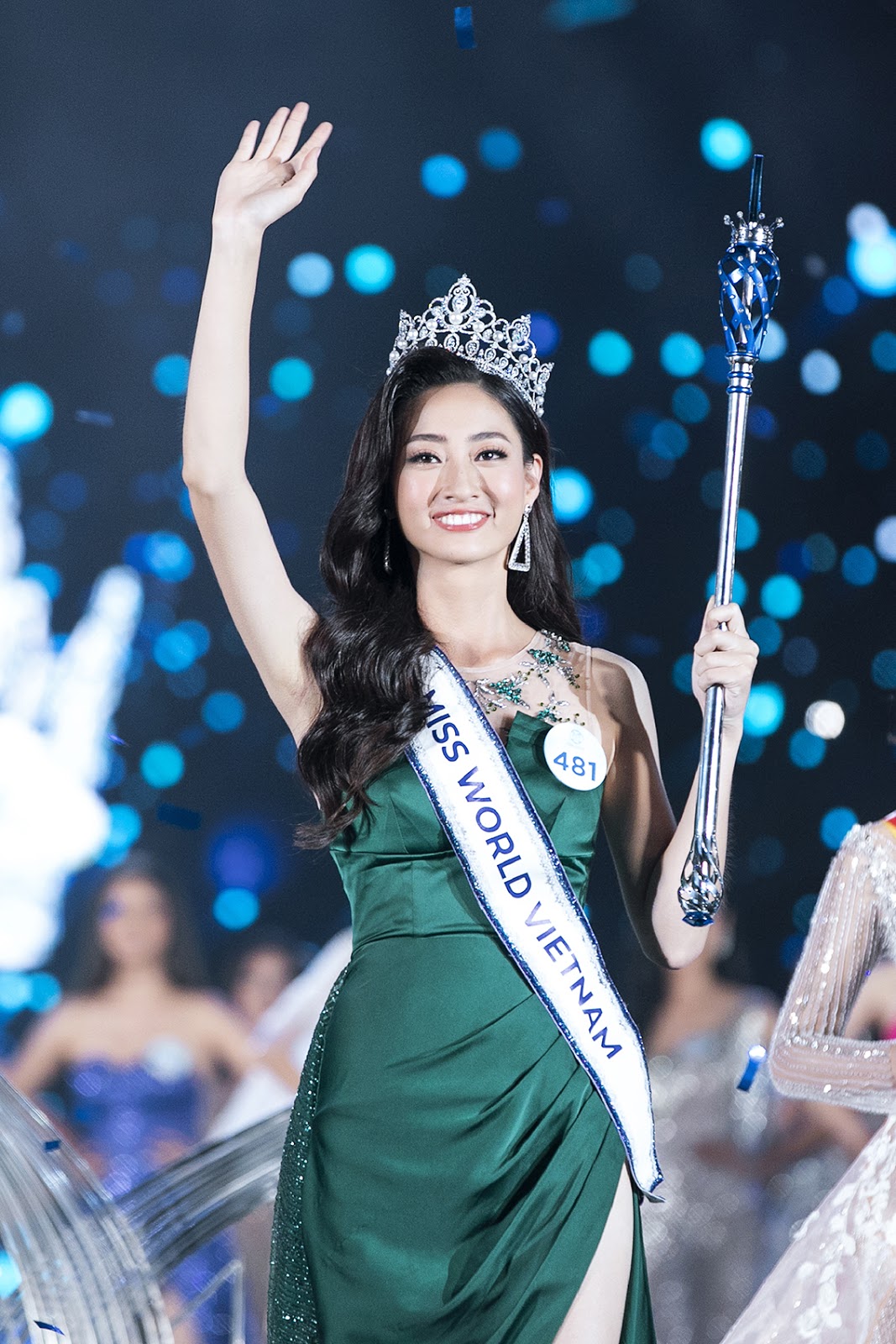 Nhan sắc Hoa hậu Lương Thùy Linh nhận cơn mưa lời khen trên trang chủ Miss World - Hình 3