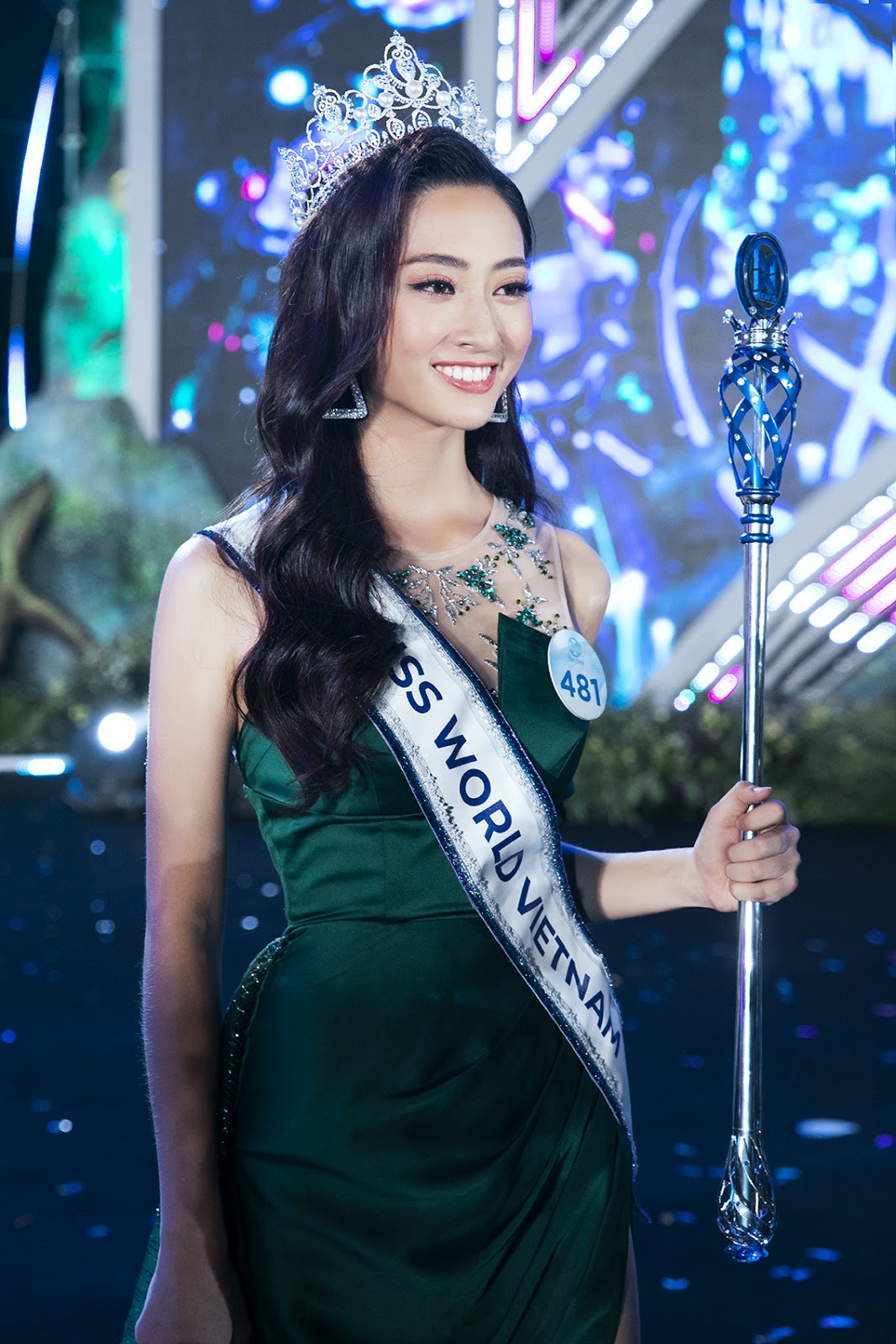 Nhan sắc Hoa hậu Lương Thùy Linh nhận cơn mưa lời khen trên trang chủ Miss World - Hình 1