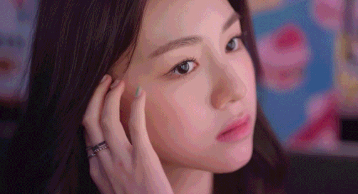 Nhan sắc nữ thần tượng nhỏ tuổi nhất Kpop gây chú ý - Hình 2