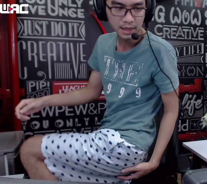 Nhìn lại hành trình gần 10 năm của PewPew: Từ chàng streamer chỉ mặc quần đùi khi lên sóng đến chủ 3 cửa hàng bánh mì ở Sài Gòn - Hình 5