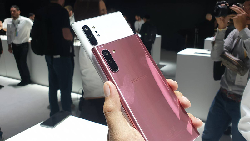 Trên tay & đánh giá nhanh Galaxy Note 10: Gọn gàng, phù hợp nữ dùng, phần cứng mạnh mẽ - Hình 1