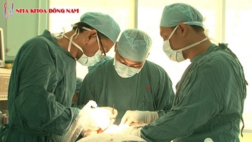 quy trinh 7 buoc phau thuat cam ghep implant theo tieu chuan vo trung a0724f