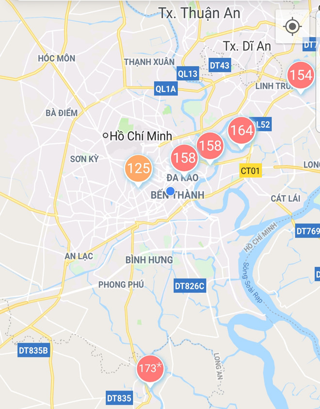 giua lop mu bao phu nhu mua thu nguoi thanh pho ra duong can deo 2 khau trang 0aa91d