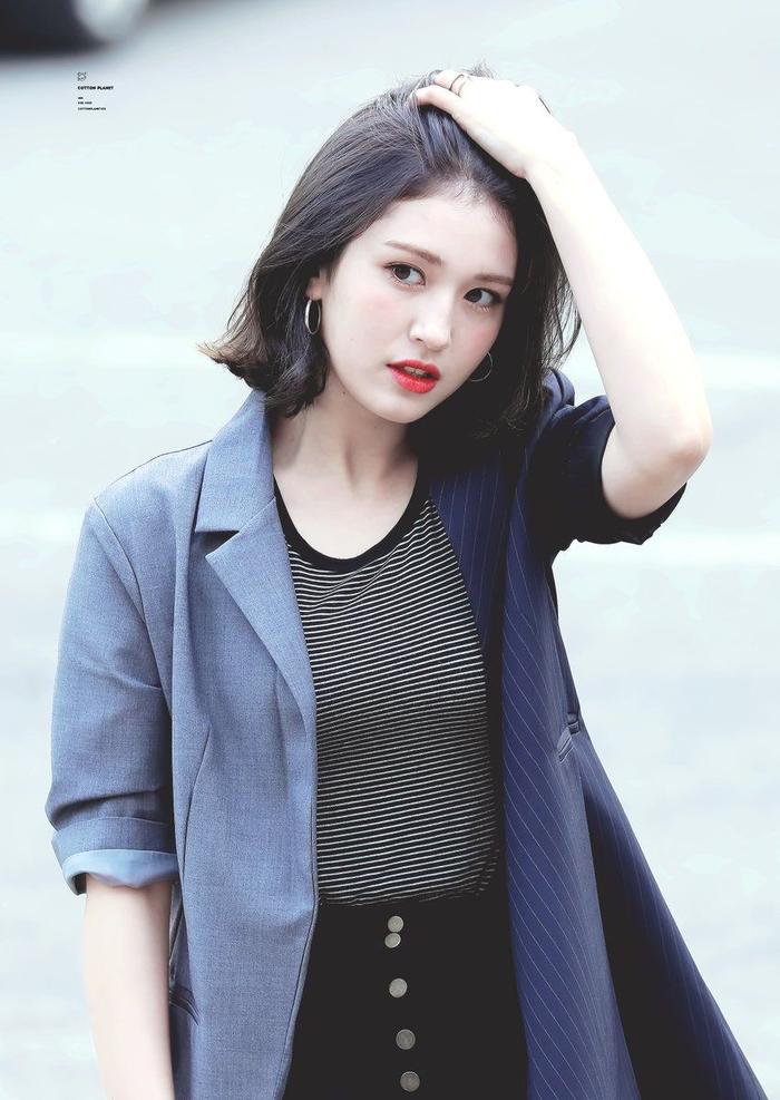 50 idol nữ Kpop được tìm kiếm nhiều nhất Youtube nửa đầu 2019: Jennie dẫn đầu áp đảo, các thành viên BlackPink thi nhau on top - Hình 7