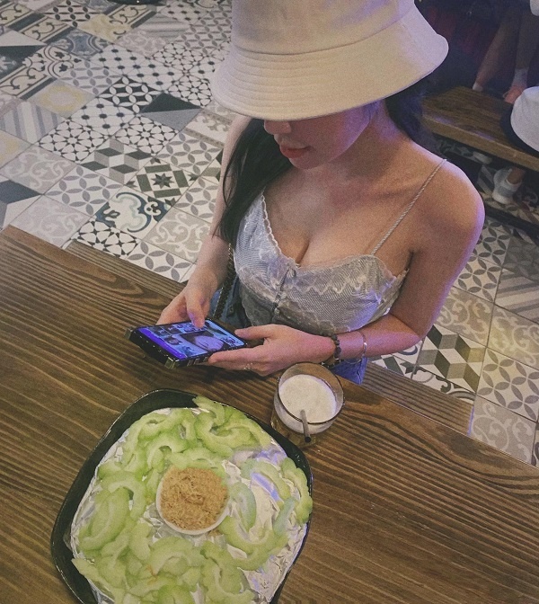 Phát hờn vì body nóng bỏng của 3 mỹ nữ có gương mặt ngây thơ nhất showbiz Việt - Hình 27