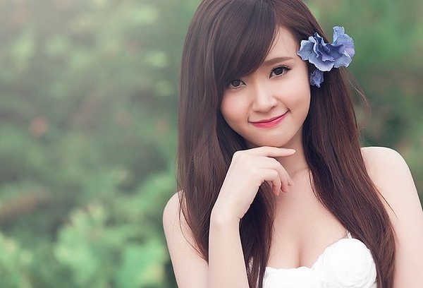 Phát hờn vì body nóng bỏng của 3 mỹ nữ có gương mặt ngây thơ nhất showbiz Việt - Hình 1