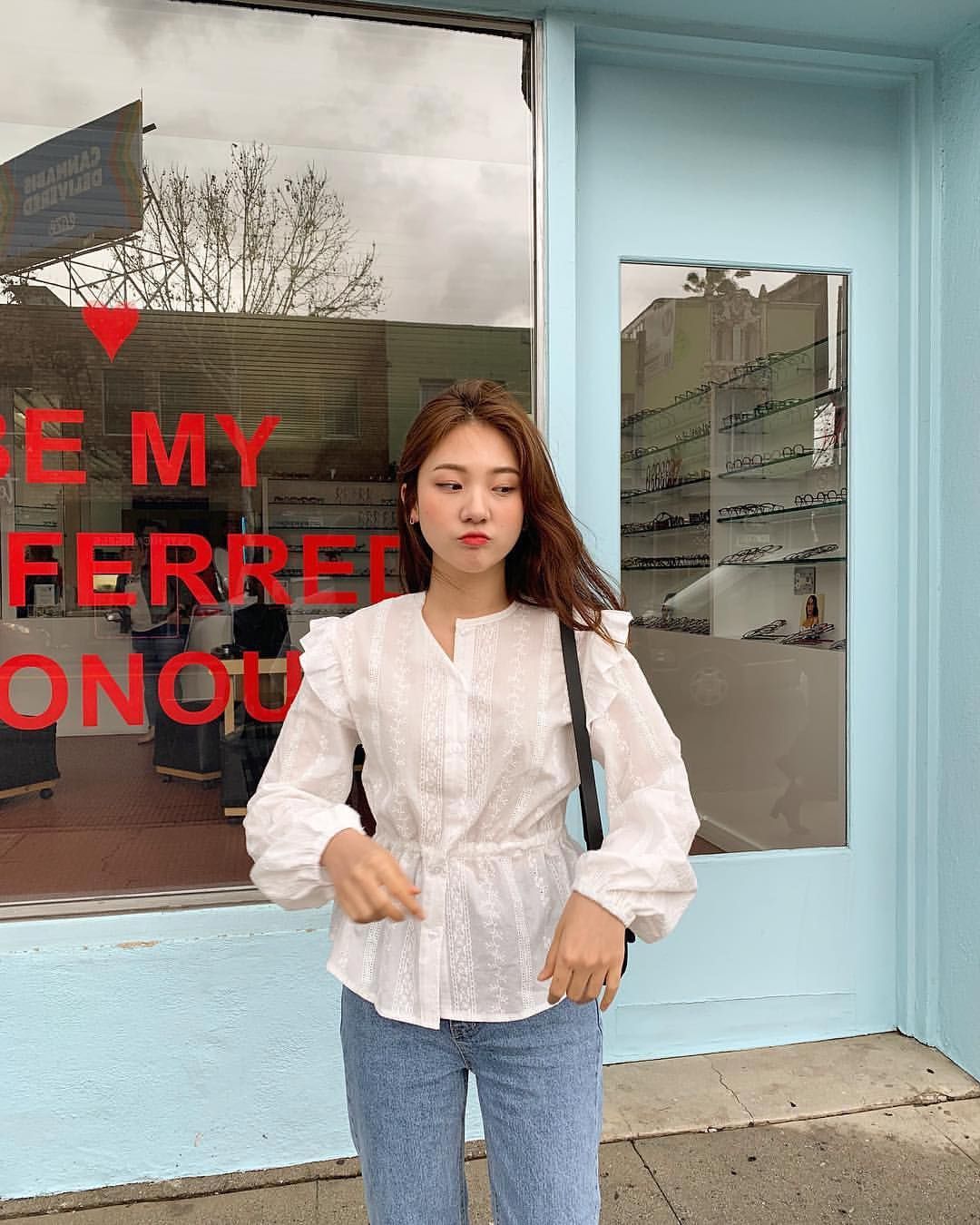 Áo blouse - gia vị ngọt ngào cho ngày thu dịu mát - Hình 4