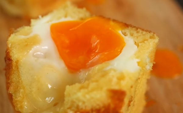 Cách làm bánh mì trứng Gyeran-ppang Hàn Quốc cực đơn giản từ nguyên liệu thân thuộc - Hình 9