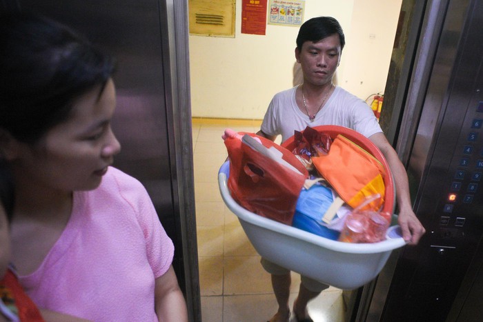 Cuộc tháo chạy khỏi nơi xảy ra thảm họa Rạng Đông - Hình 28