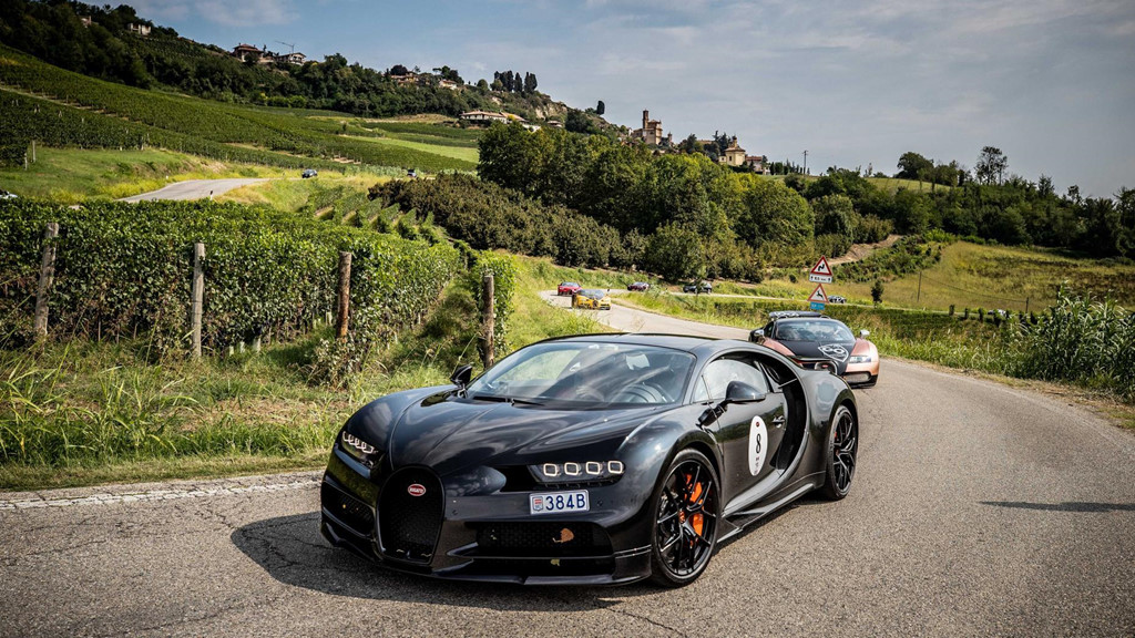 Hàng trăm siêu xe Bugatti hội ngộ nhân kỷ niệm 110 năm thành lập hãng - Hình 8