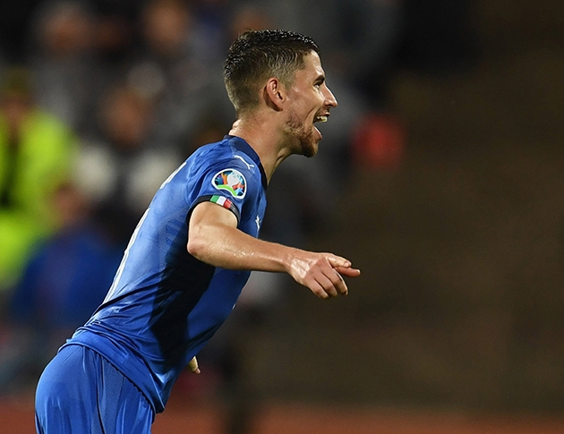 Leonardo Bonucci đi vào lịch sử Azzurri sau trận đấu gặp Phần Lan - Hình 2