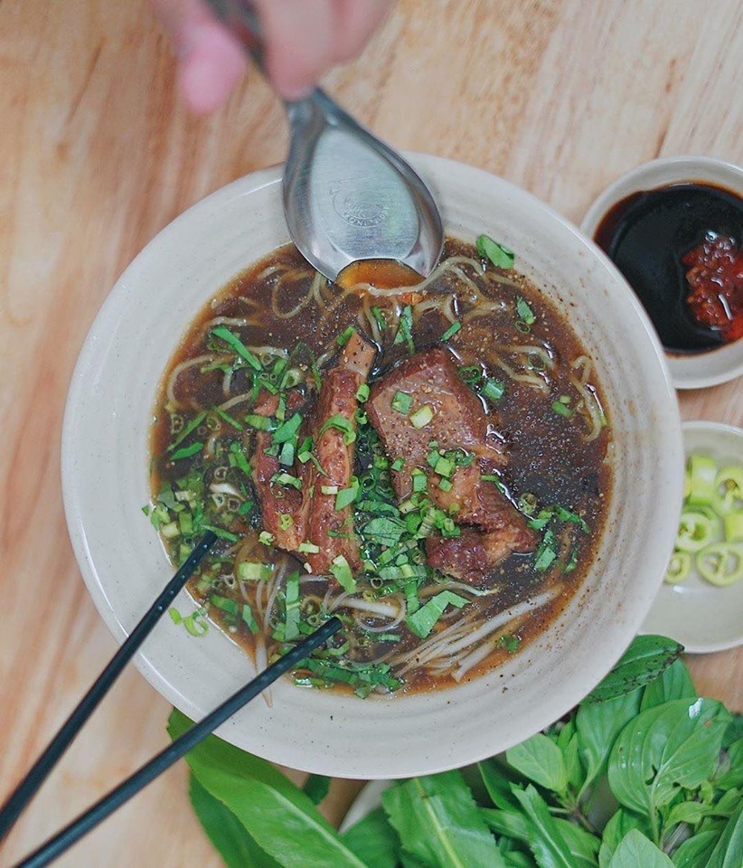 Bún cá cam và loạt món sợi hút khách tại TP.HCM - Hình 12