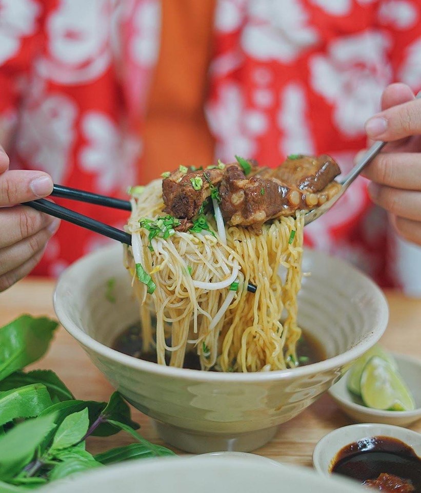 Bún cá cam và loạt món sợi hút khách tại TP.HCM - Hình 11