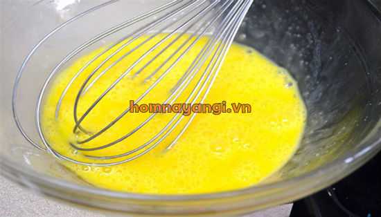 Cách làm bánh flan xoài ngon cho bé - Hình 3