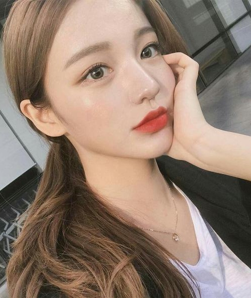 Da bị mụn mãi không khỏi là vì các lý do hay bị ngó lơ nhất - Hình 2
